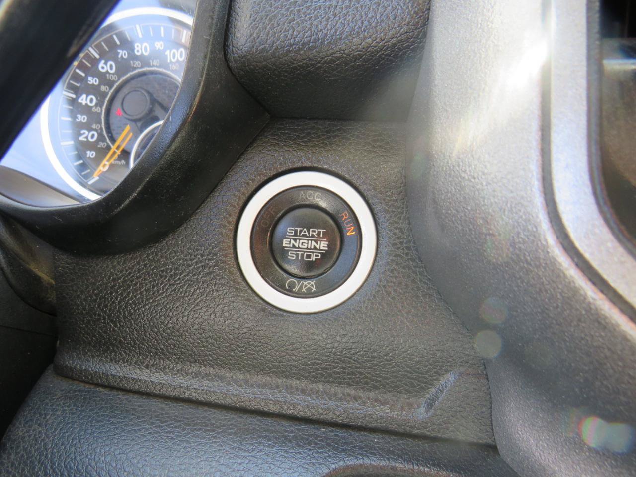 Used 2019 RAM 3500 Tradesman w/ Chrome Appearance Group AWD/4WD image 18