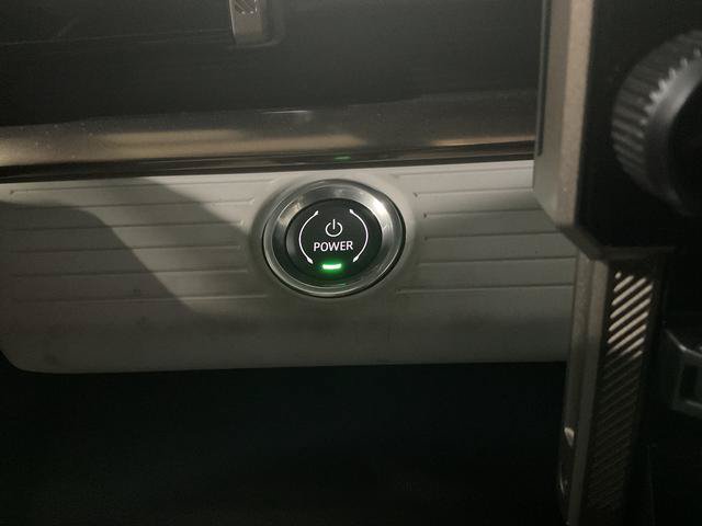 Used 2024 GMC Hummer EV 2X w/ LPO, Illumination Package AWD/4WD image 22