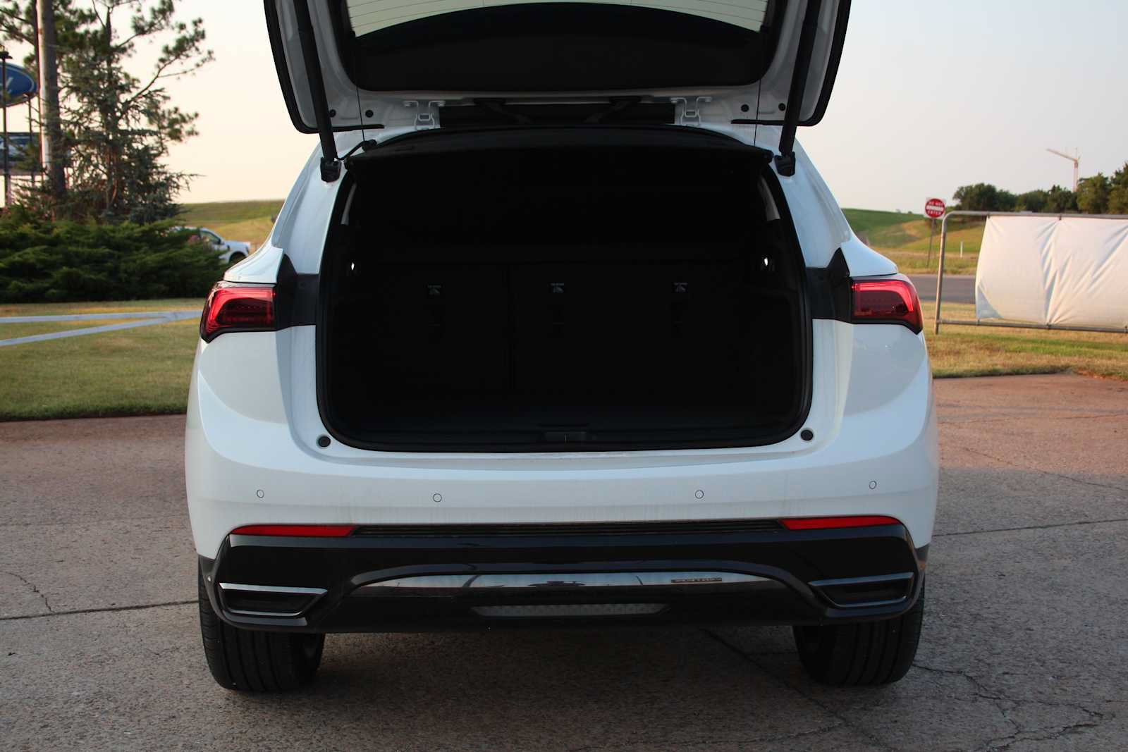 New 2026 Buick Envision Sport Touring AWD/4WD image 10