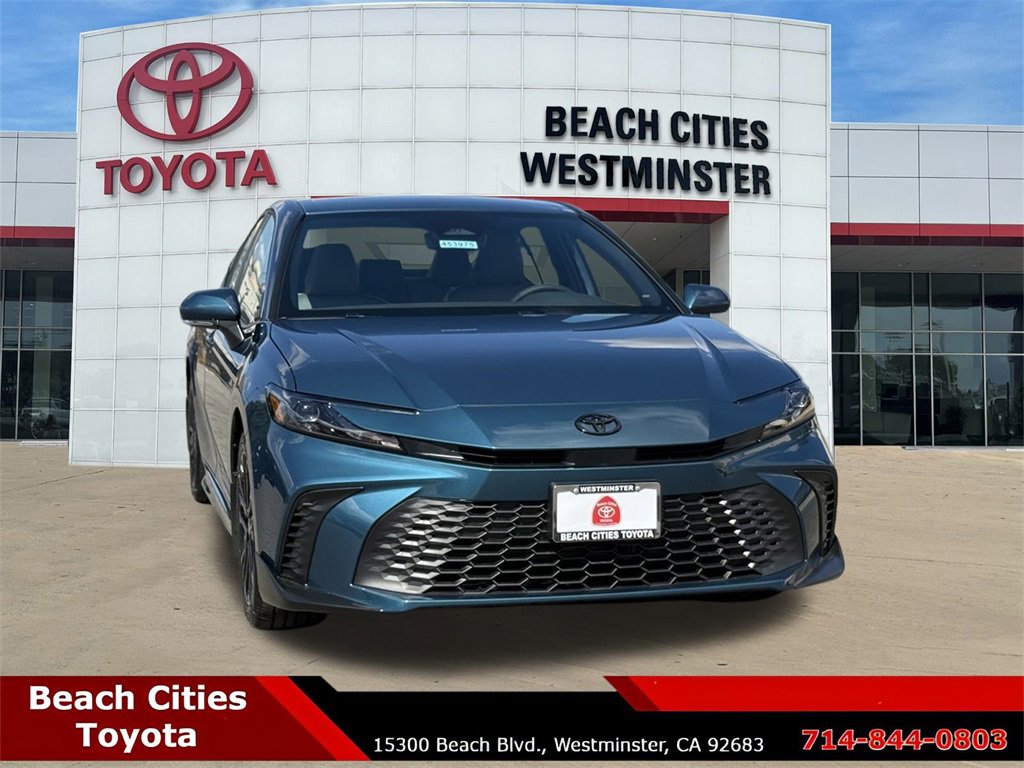 New 2026 Toyota Camry SE image 3