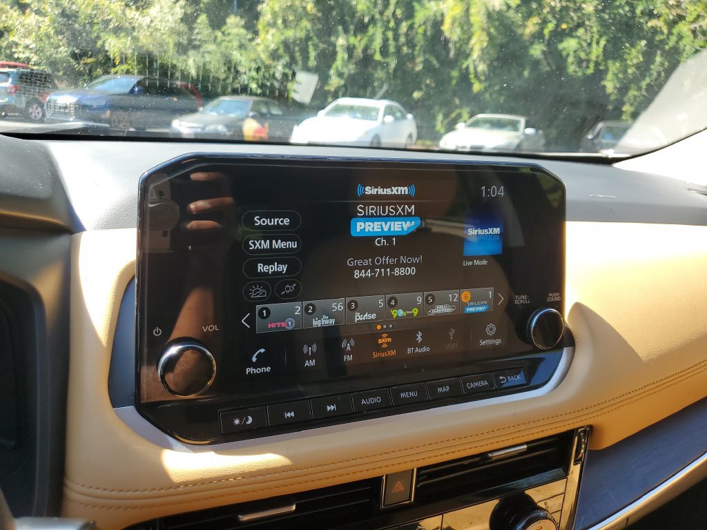 Used 2022 Nissan Rogue Platinum w/ Head-Up Display Package AWD/4WD image 21
