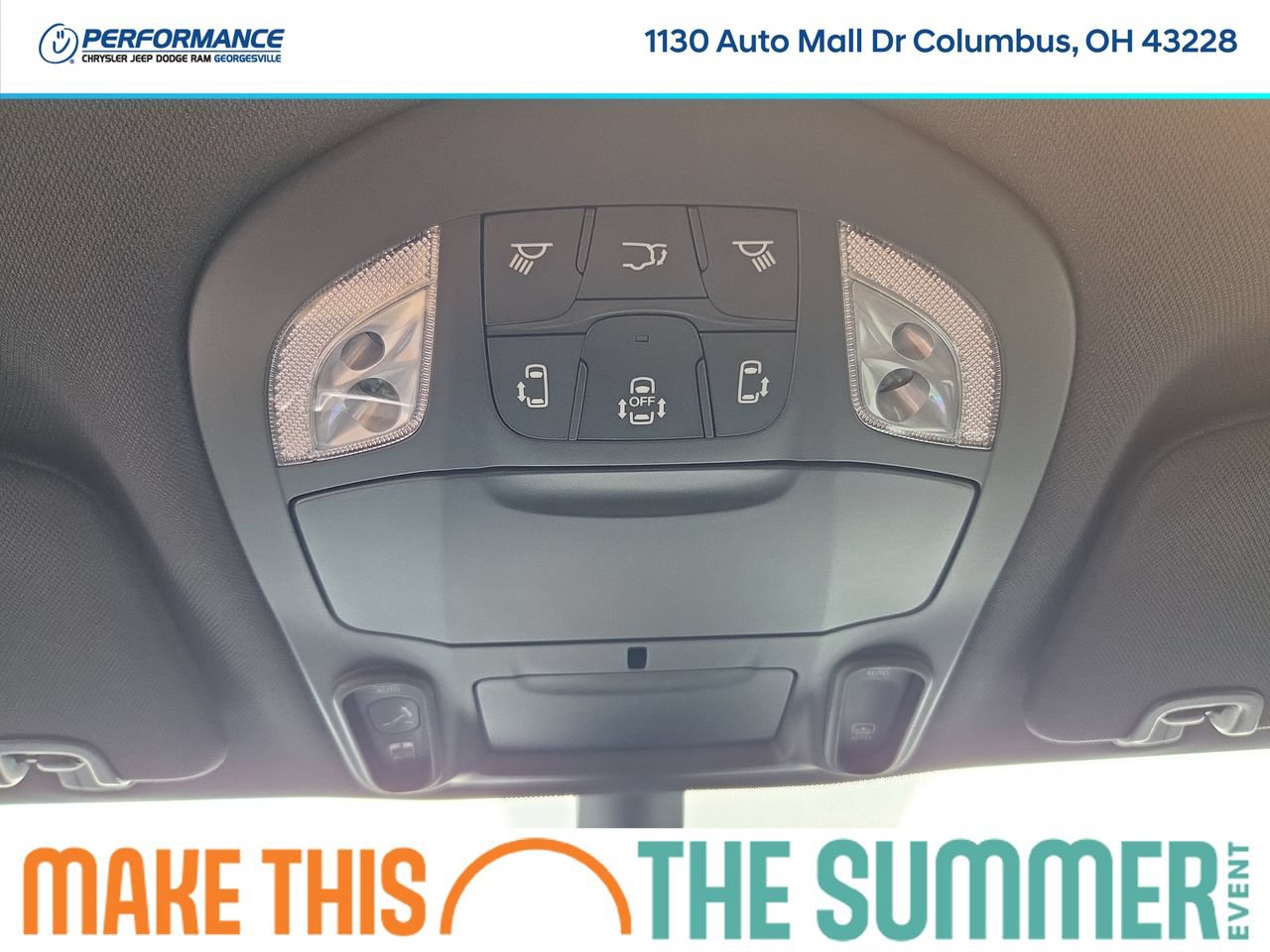 New 2027 Chrysler Pacifica Select AWD/4WD image 25