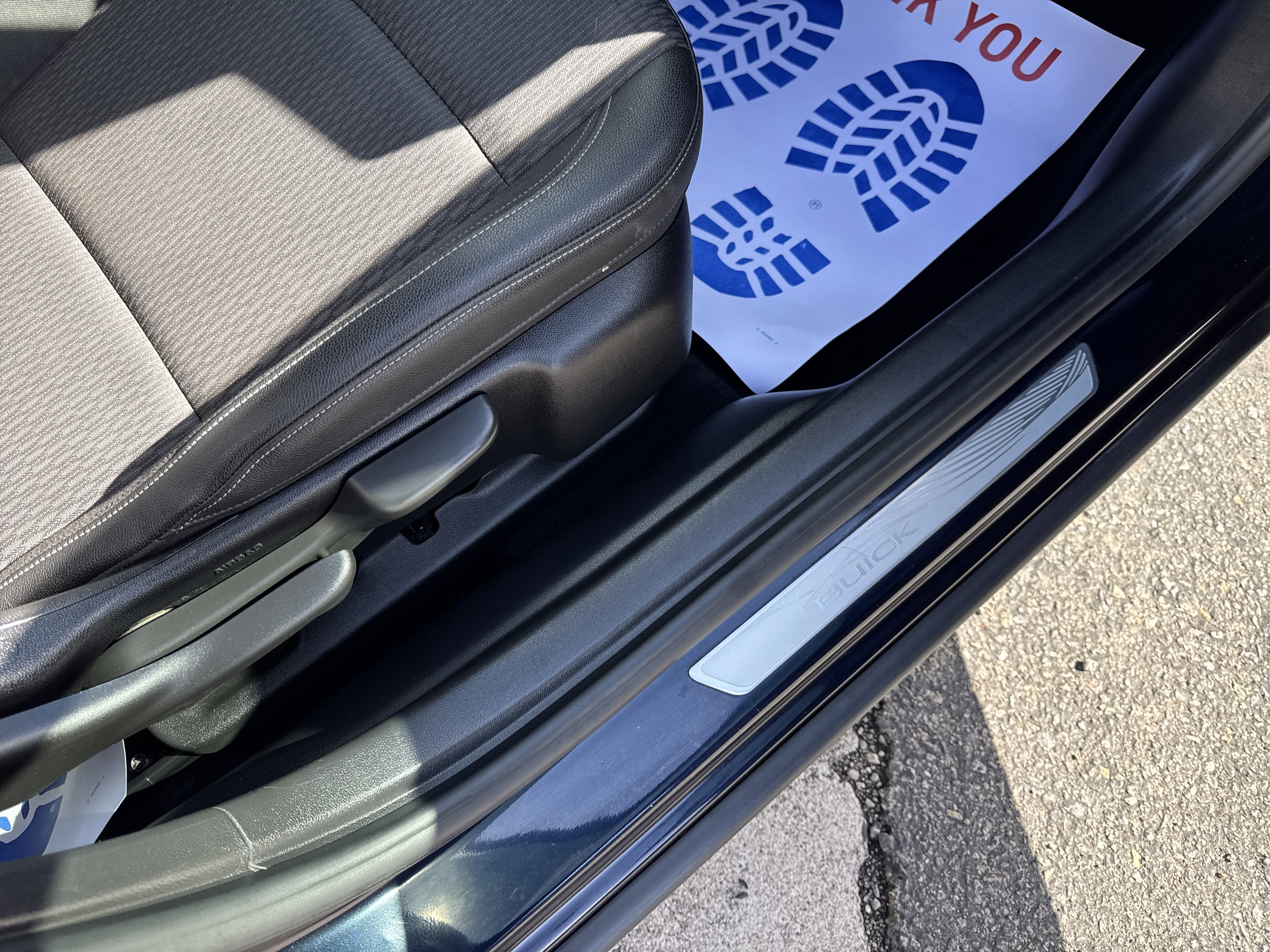 Used 2018 Buick Regal Preferred image 15