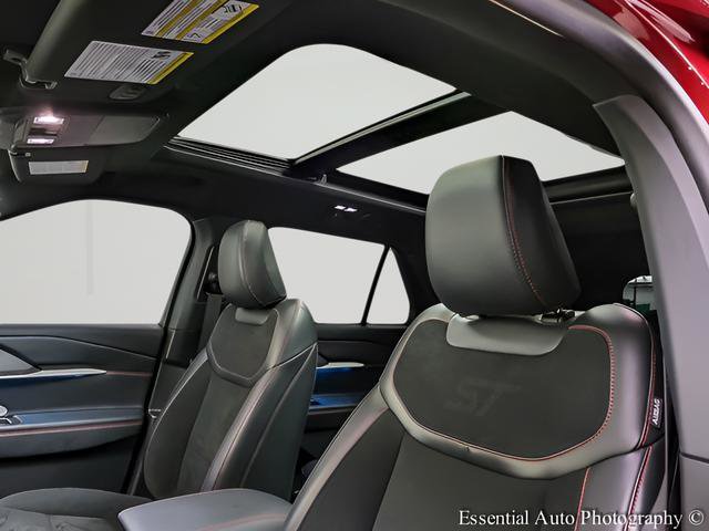 Used 2025 Ford Explorer ST w/ Sun And Sound Package image 10