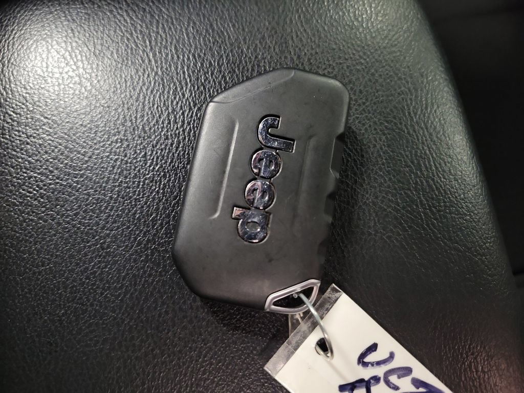 Used 2021 Jeep Wrangler Sport AWD/4WD image 18