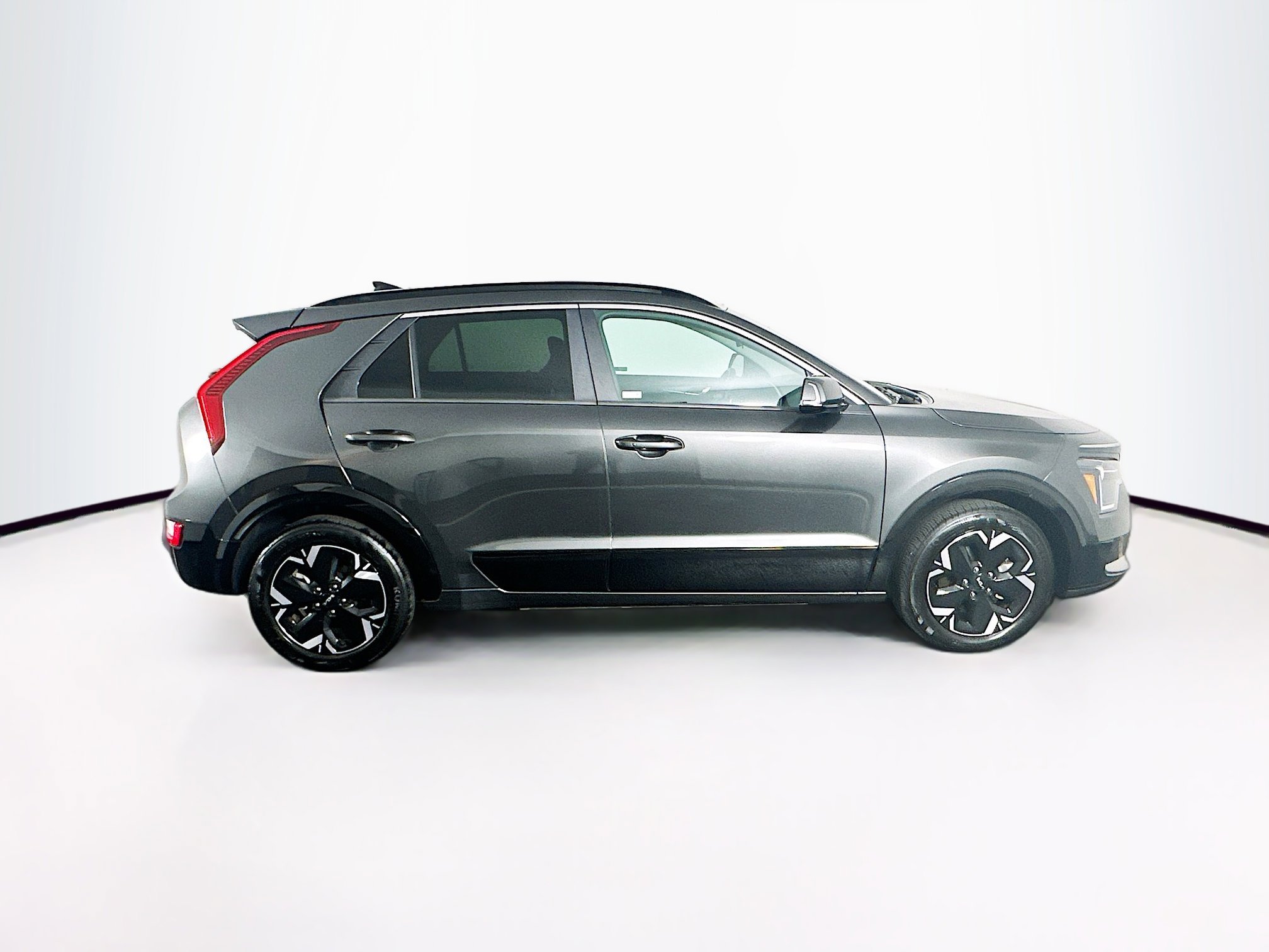 Used 2024 Kia Niro Wind FWD image 10