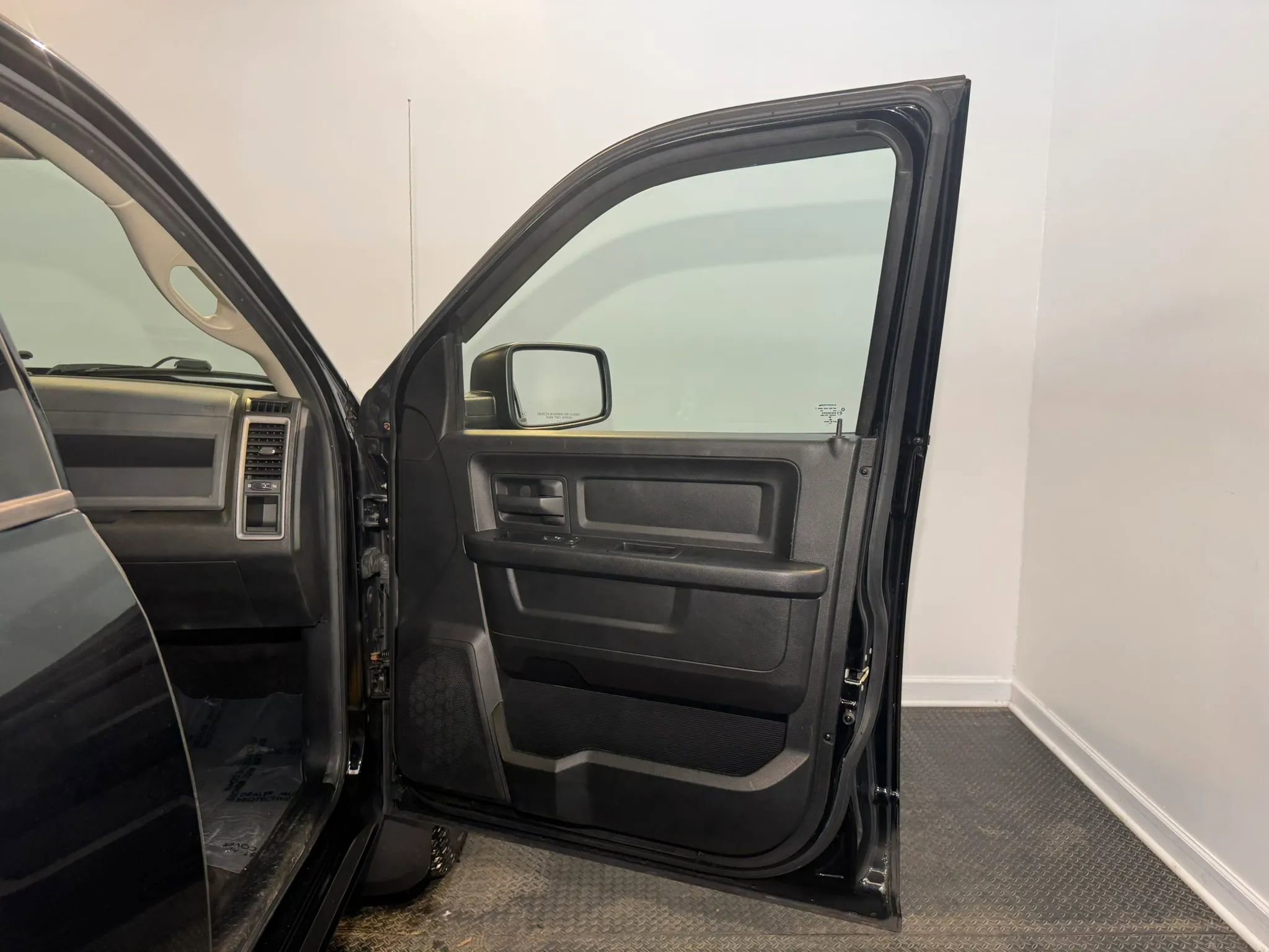 Used 2014 RAM 1500 Express w/ Black Ram 1500 Express Group image 20