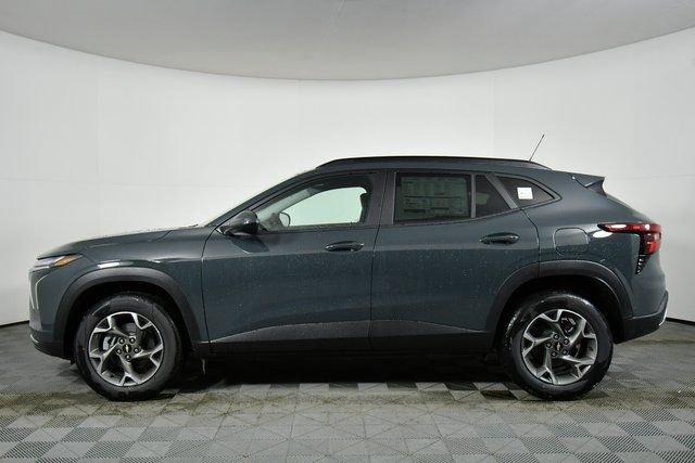 New 2026 Chevrolet Trax LT w/ Driver Confidence Package image 16