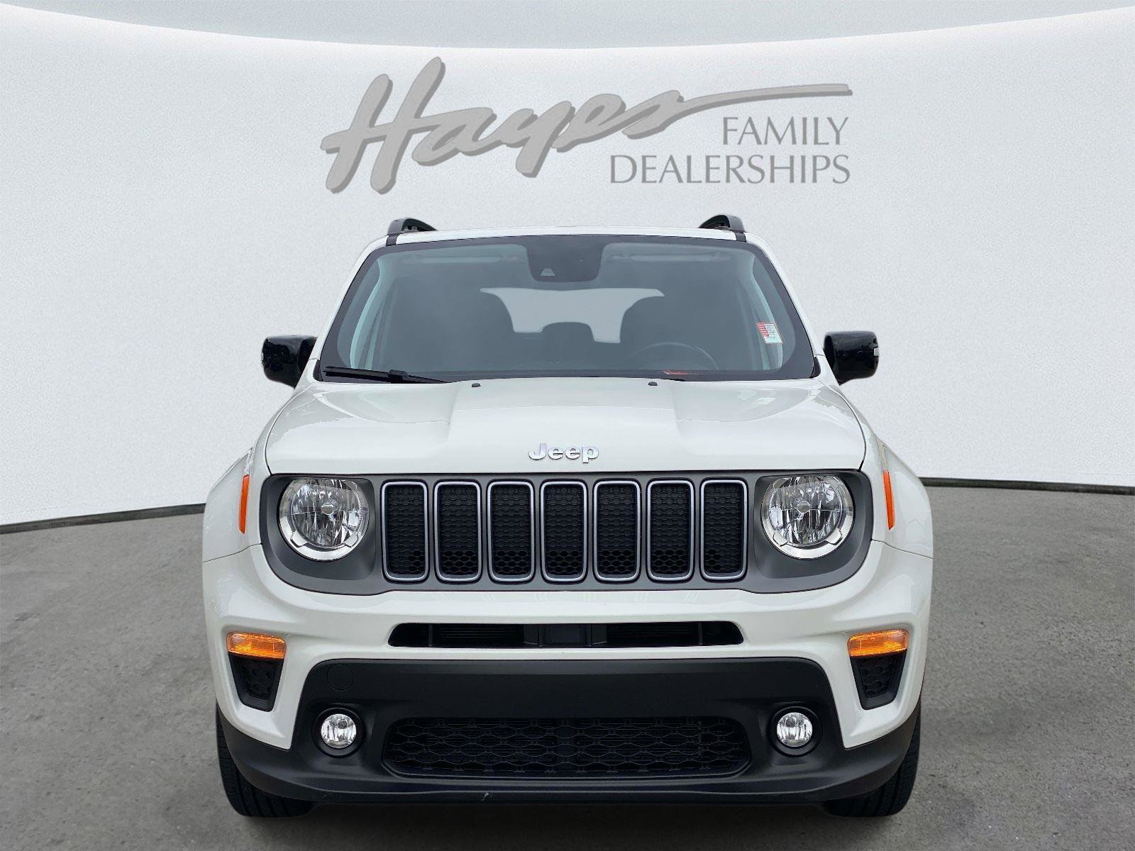 Used 2023 Jeep Renegade Limited w/ Sun/Sound Group AWD/4WD image 11