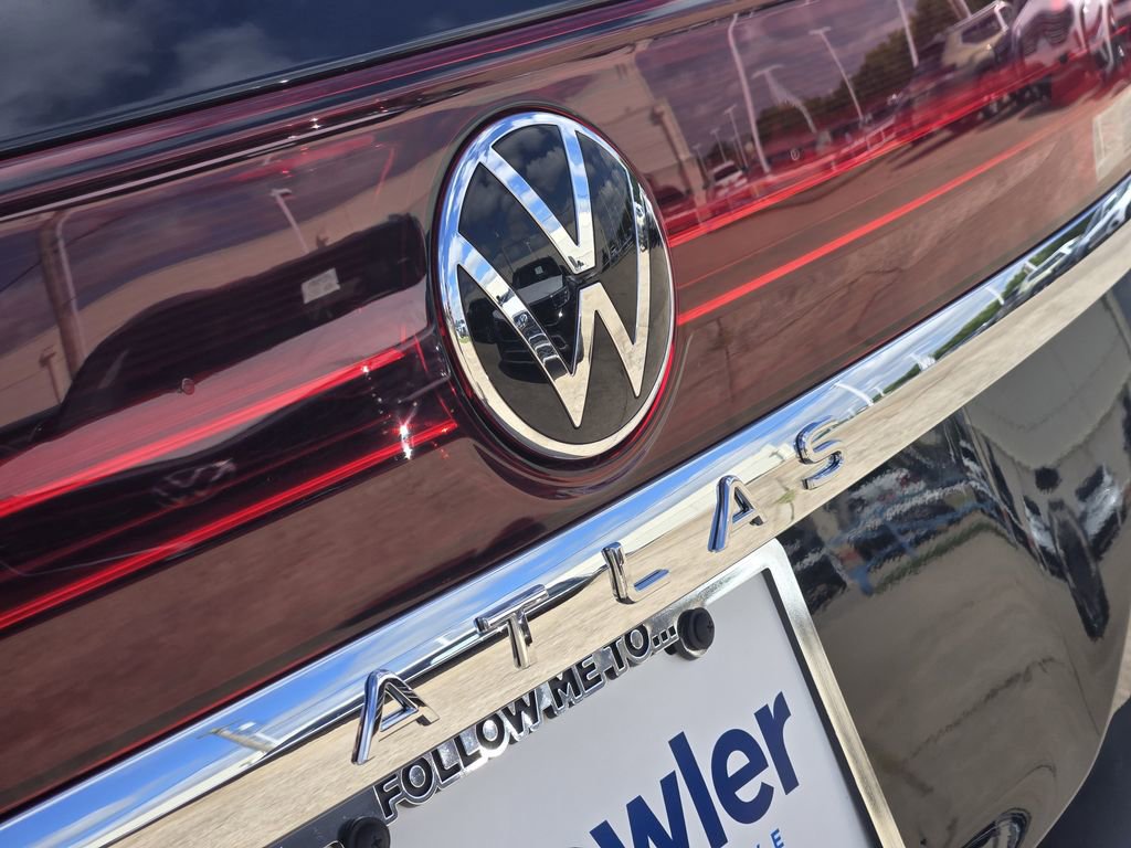 New 2026 Volkswagen Atlas SE image 7