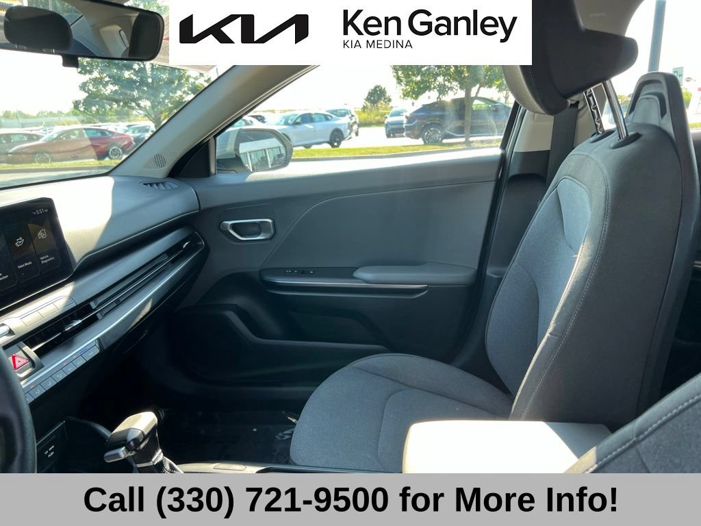 Certified 2025 Kia K4 FWD image 41