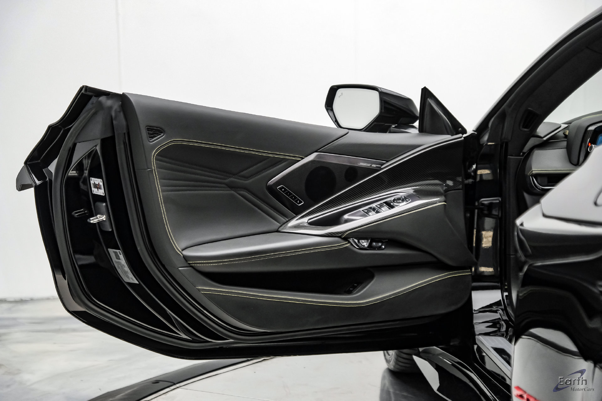 Used 2023 Chevrolet Corvette Z06 w/ Stealth Interior Trim Package RWD image 91