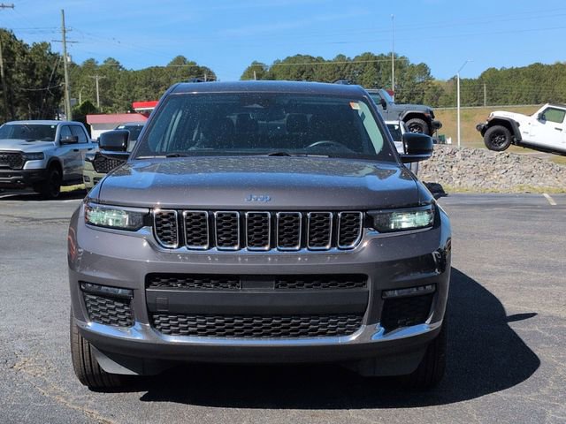Used 2022 Jeep Grand Cherokee L Limited image 3