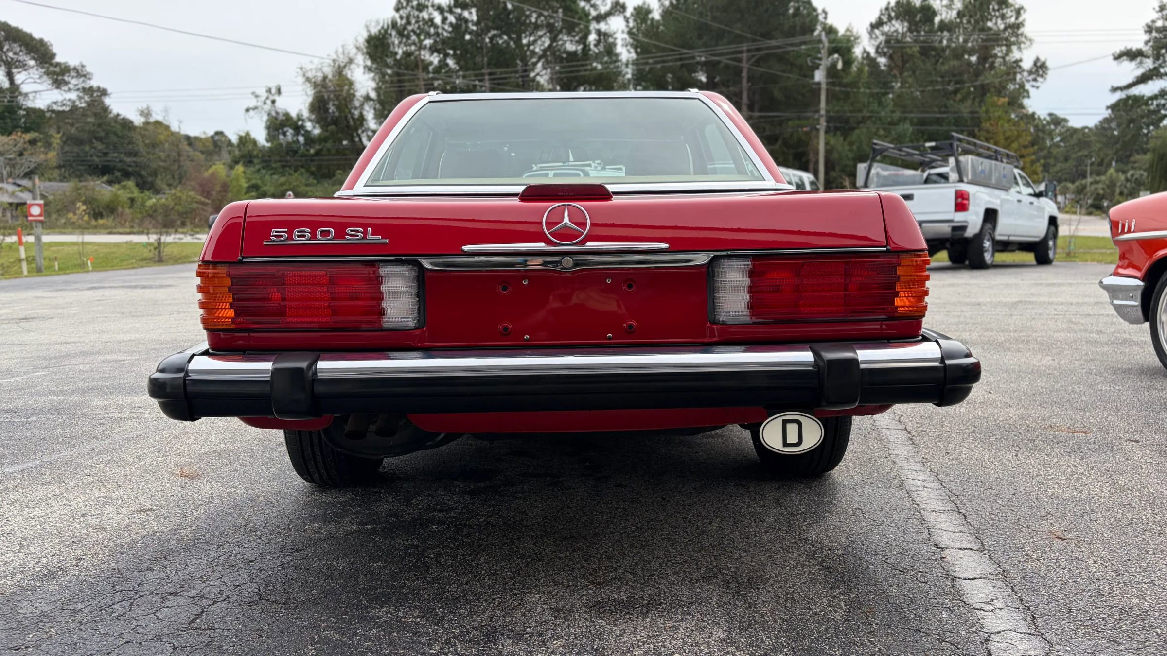 Used 1988 Mercedes-Benz 560 SL image 5