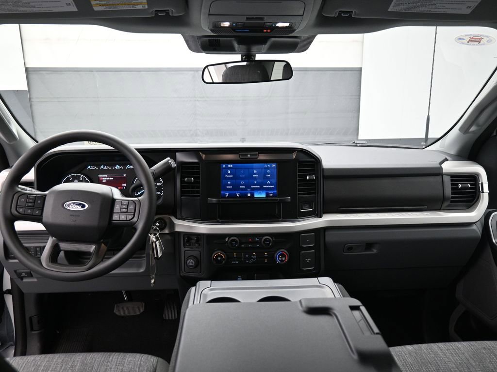 New 2026 Ford F350 XLT image 24