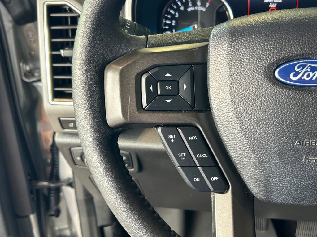 Used 2020 Ford Expedition XLT w/ Equipment Group 202A RWD image 38
