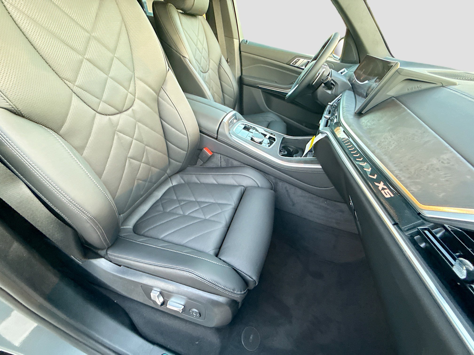 New 2026 BMW X5 sDrive40i w/ Parking Assistance Package image 16