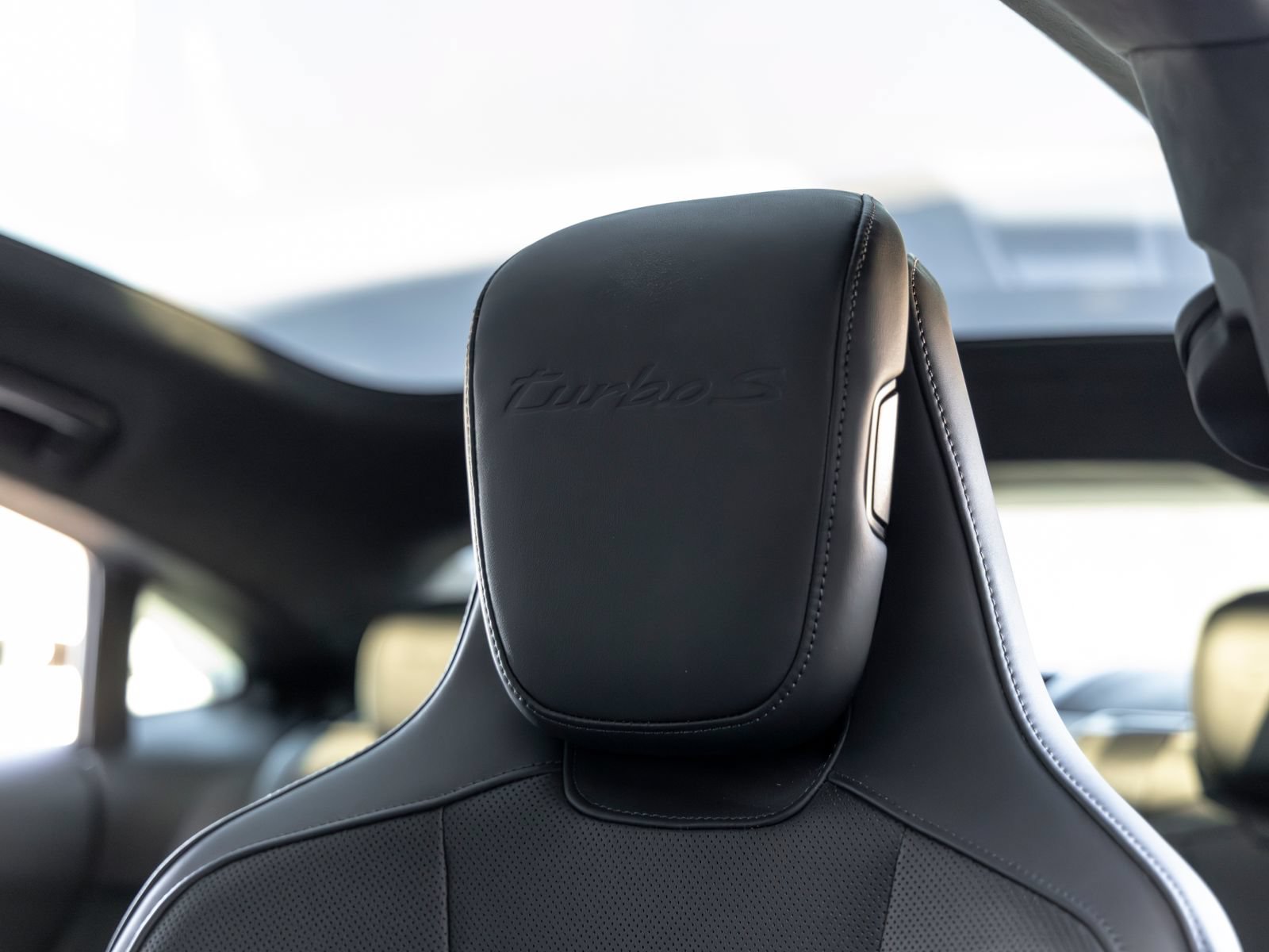 Certified 2023 Porsche Taycan Turbo S AWD/4WD image 26