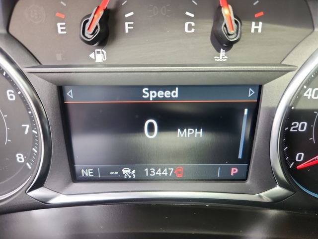 Used 2024 Chevrolet Equinox RS w/ RS Leather Package image 23