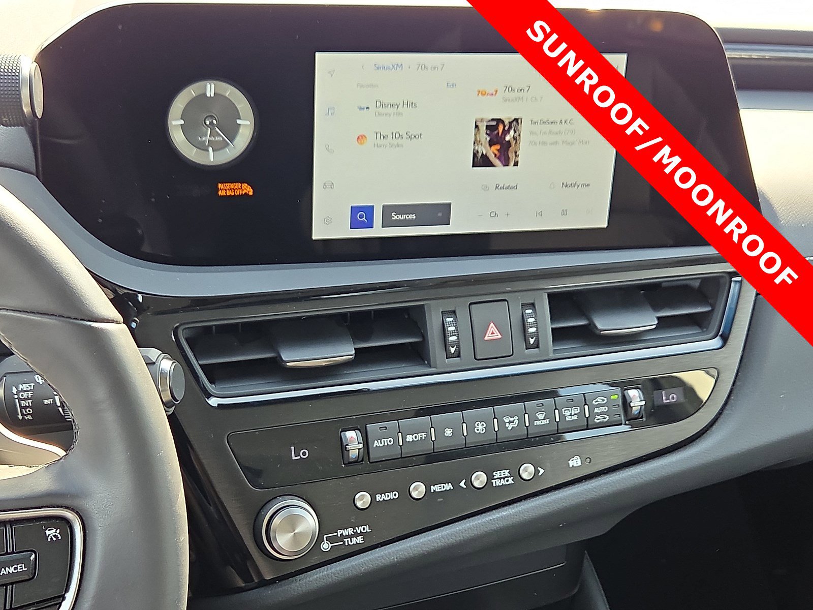 Used 2023 Lexus ES 350 image 16