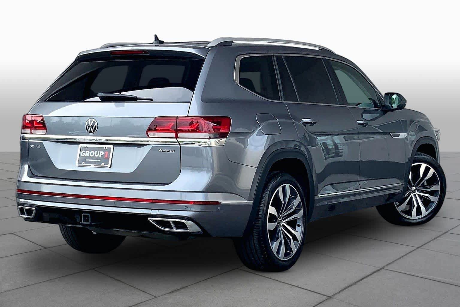 Used 2023 Volkswagen Atlas SEL Premium AWD/4WD image 13