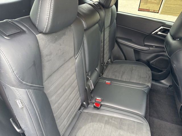 Used 2024 Mitsubishi Outlander SE AWD/4WD image 18