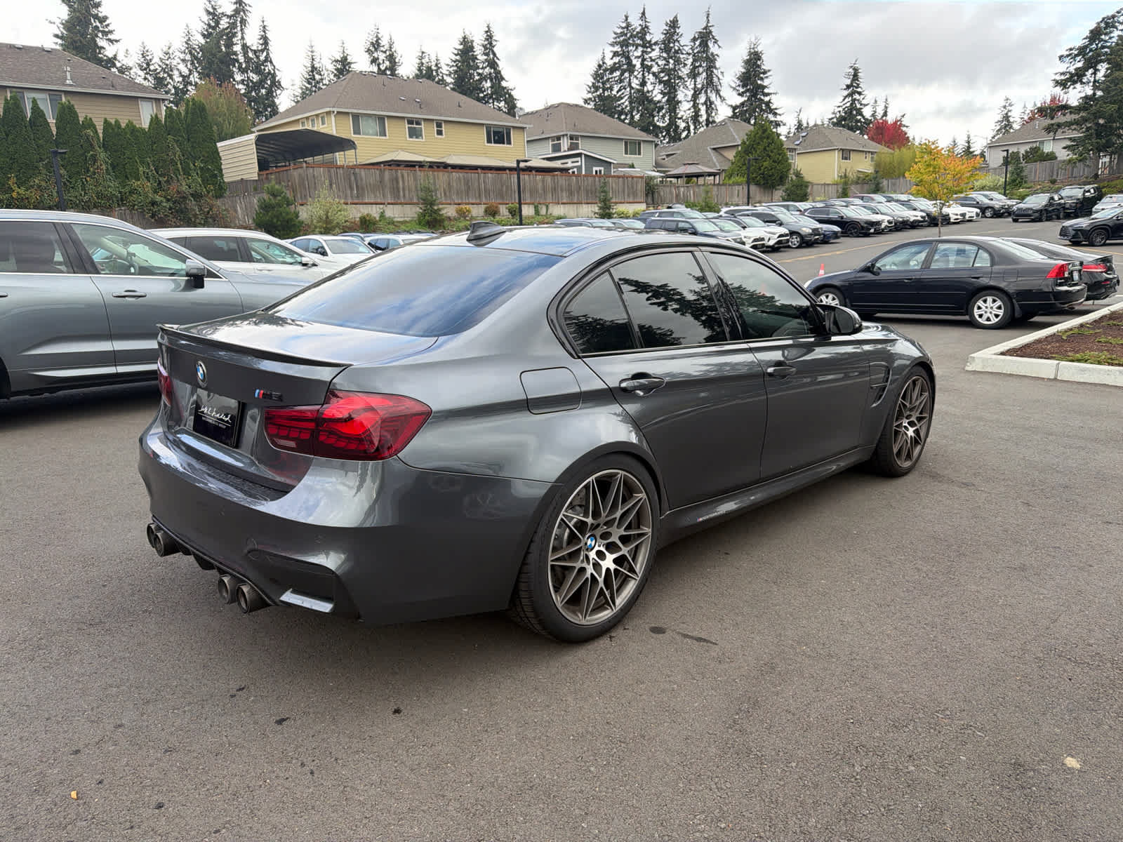 Used 2017 BMW M3 RWD image 4