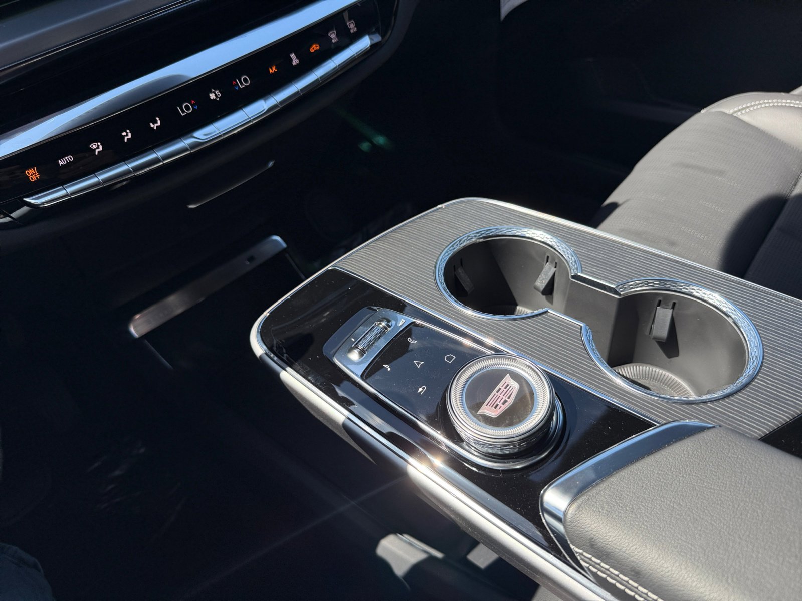 New 2025 Cadillac Lyriq Sport image 13