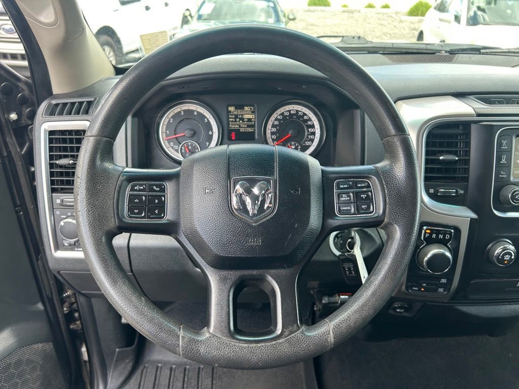 Used 2018 RAM 1500 Classic SLT AWD/4WD image 21