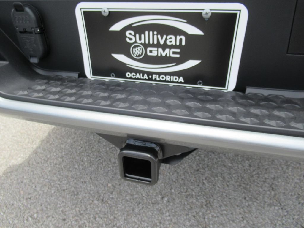 New 2026 GMC Canyon Elevation w/ Convenience Package RWD image 29