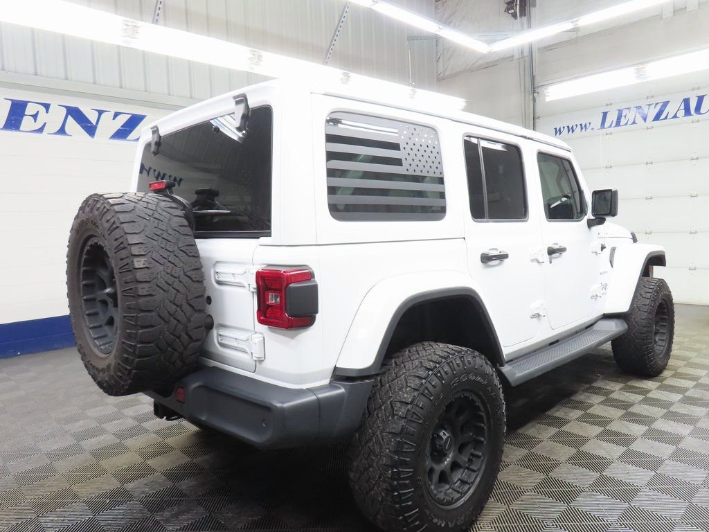 Used 2018 Jeep Wrangler Unlimited Sahara w/ Cold Weather Group image 4