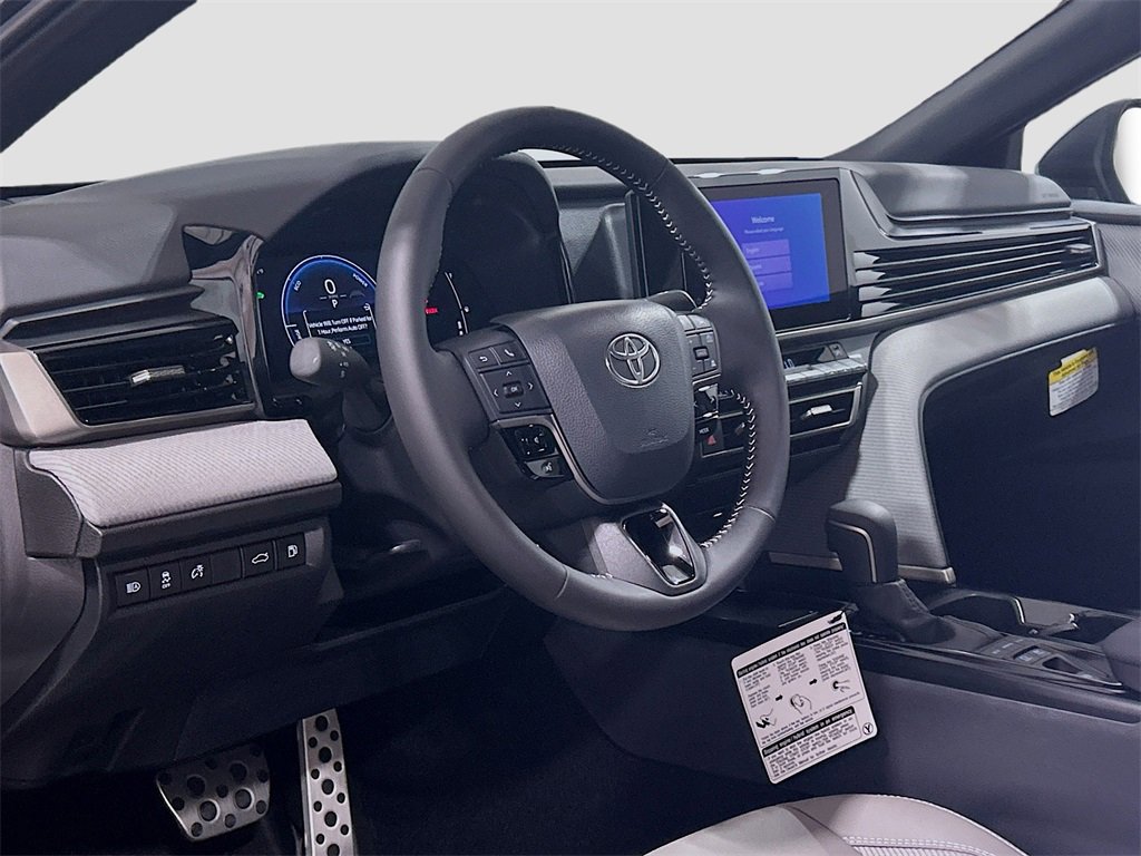 New 2026 Toyota Camry SE image 10