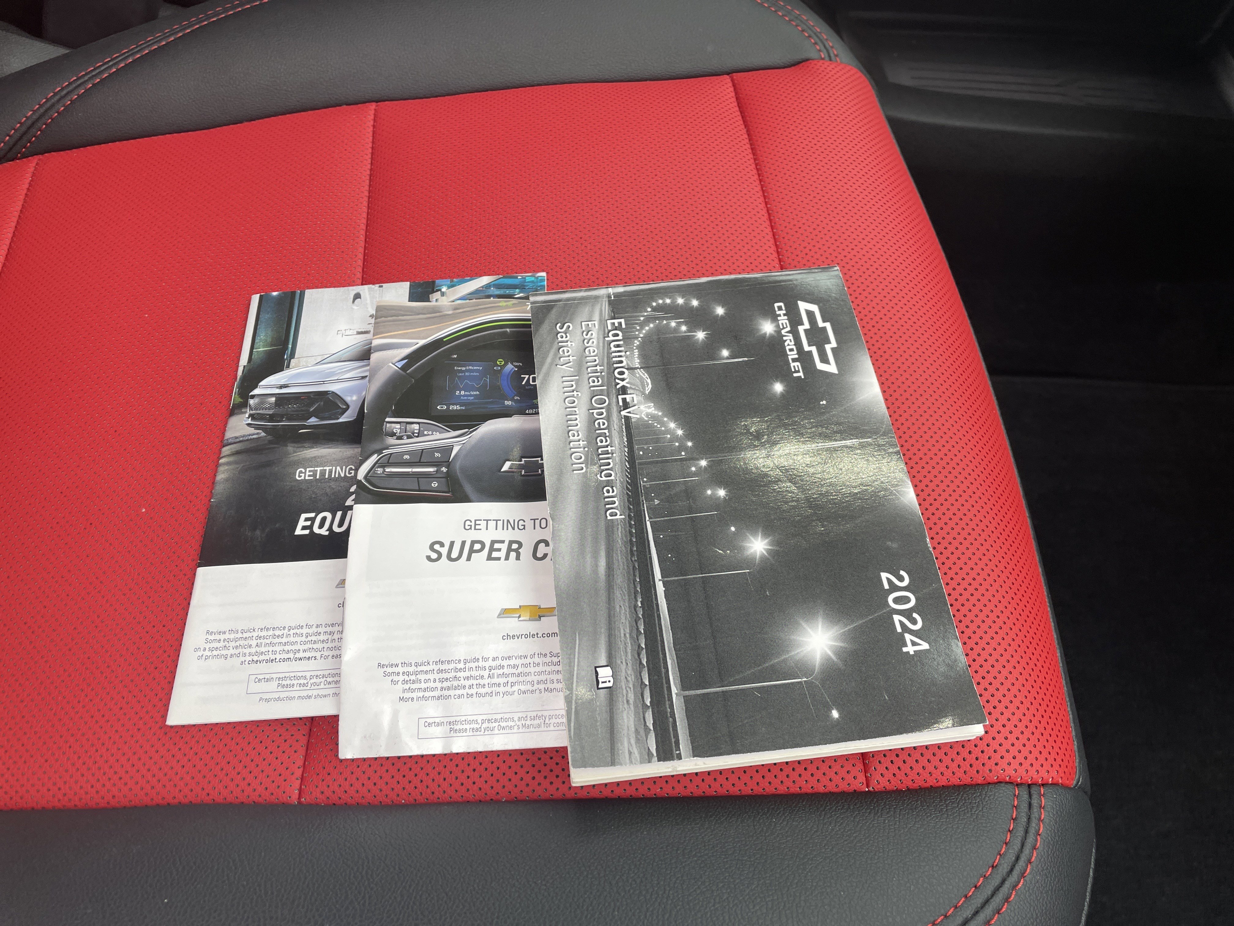 Used 2024 Chevrolet Equinox EV RS w/ Active Safety Package 3 image 21