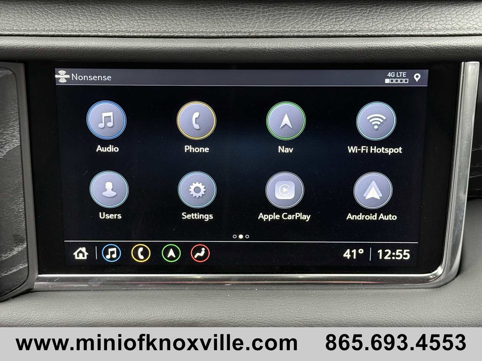 Used 2021 GMC Yukon XL Denali w/ Denali Premium Package image 22