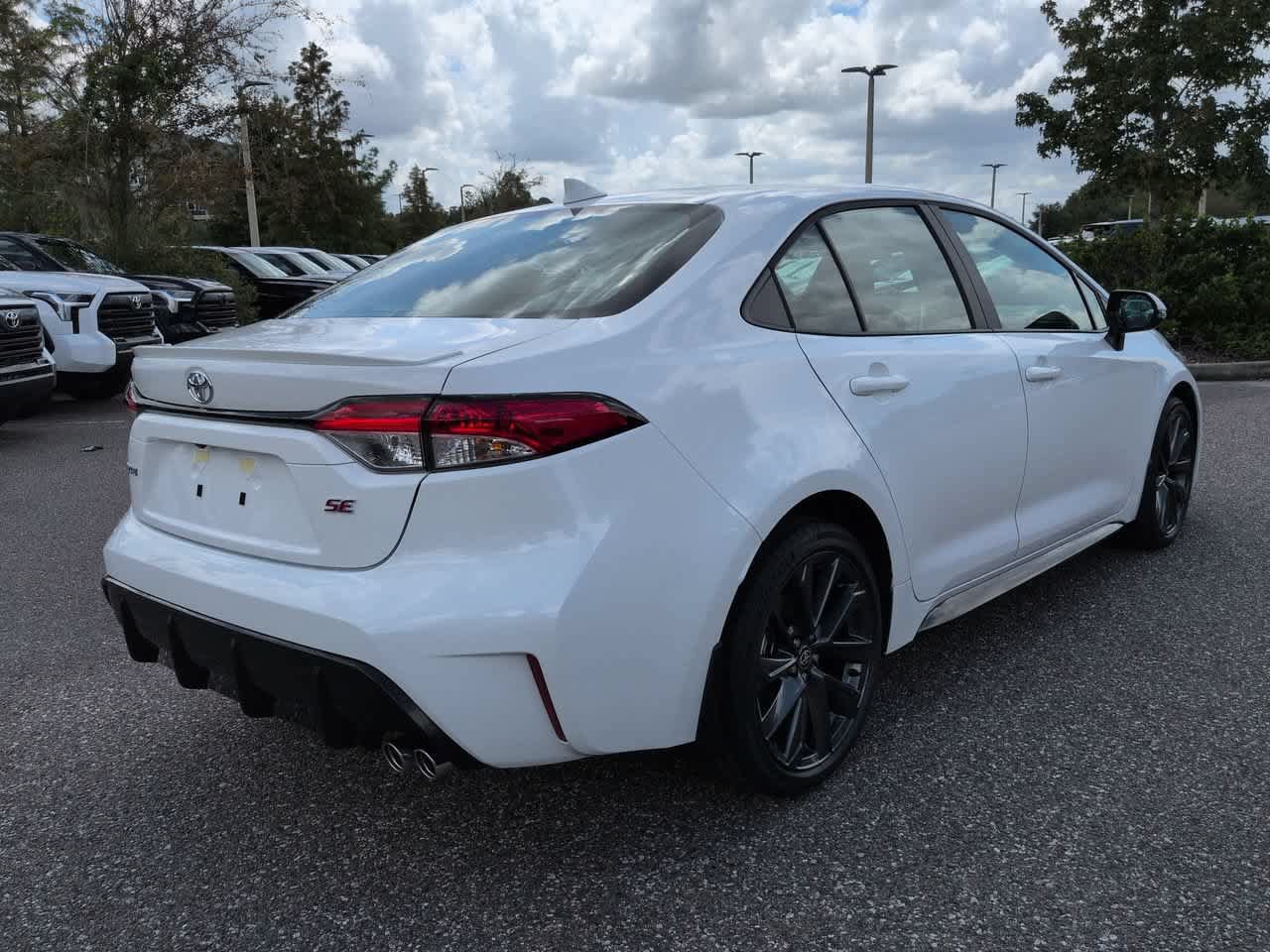 New 2026 Toyota Corolla SE w/ SE Package FWD image 6