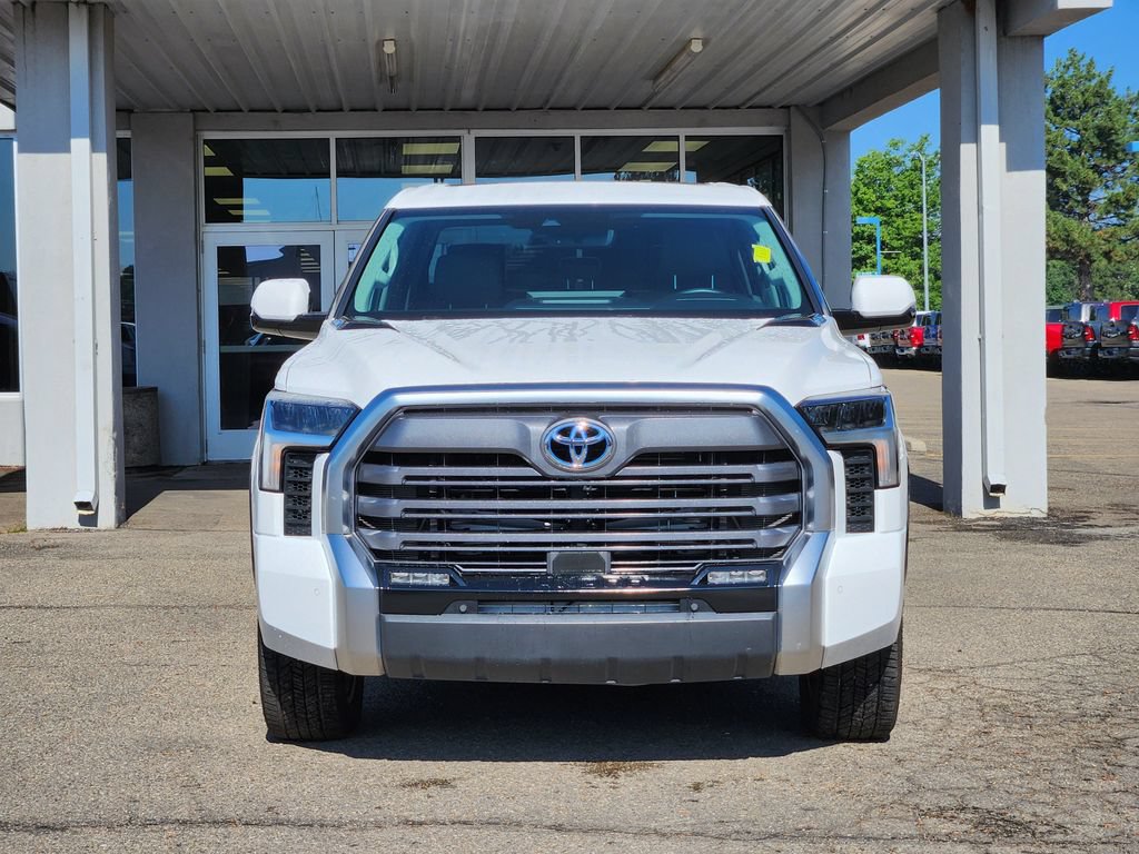 Used 2024 Toyota Tundra Limited w/ Power Package AWD/4WD image 5