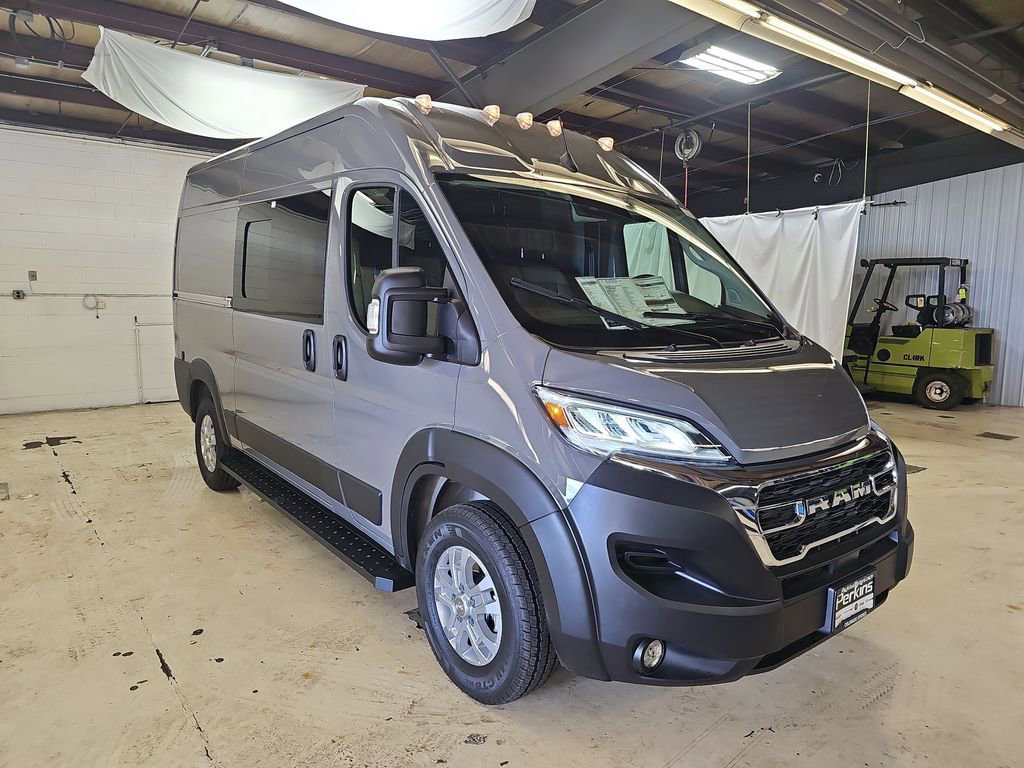 New 2025 RAM ProMaster 1500 w/ Quick Order Package 22G SLT image 7