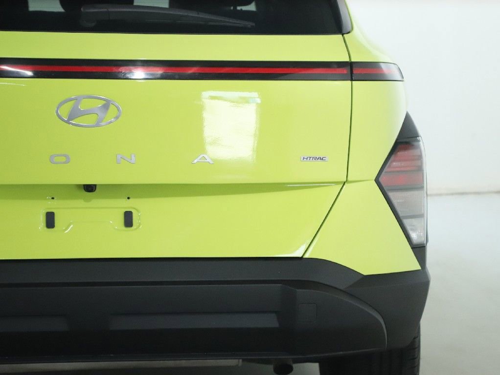 Used 2024 Hyundai Kona SEL AWD/4WD image 46