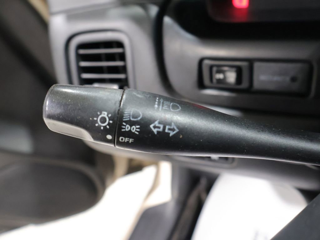 Used 1997 Nissan Maxima FWD image 28