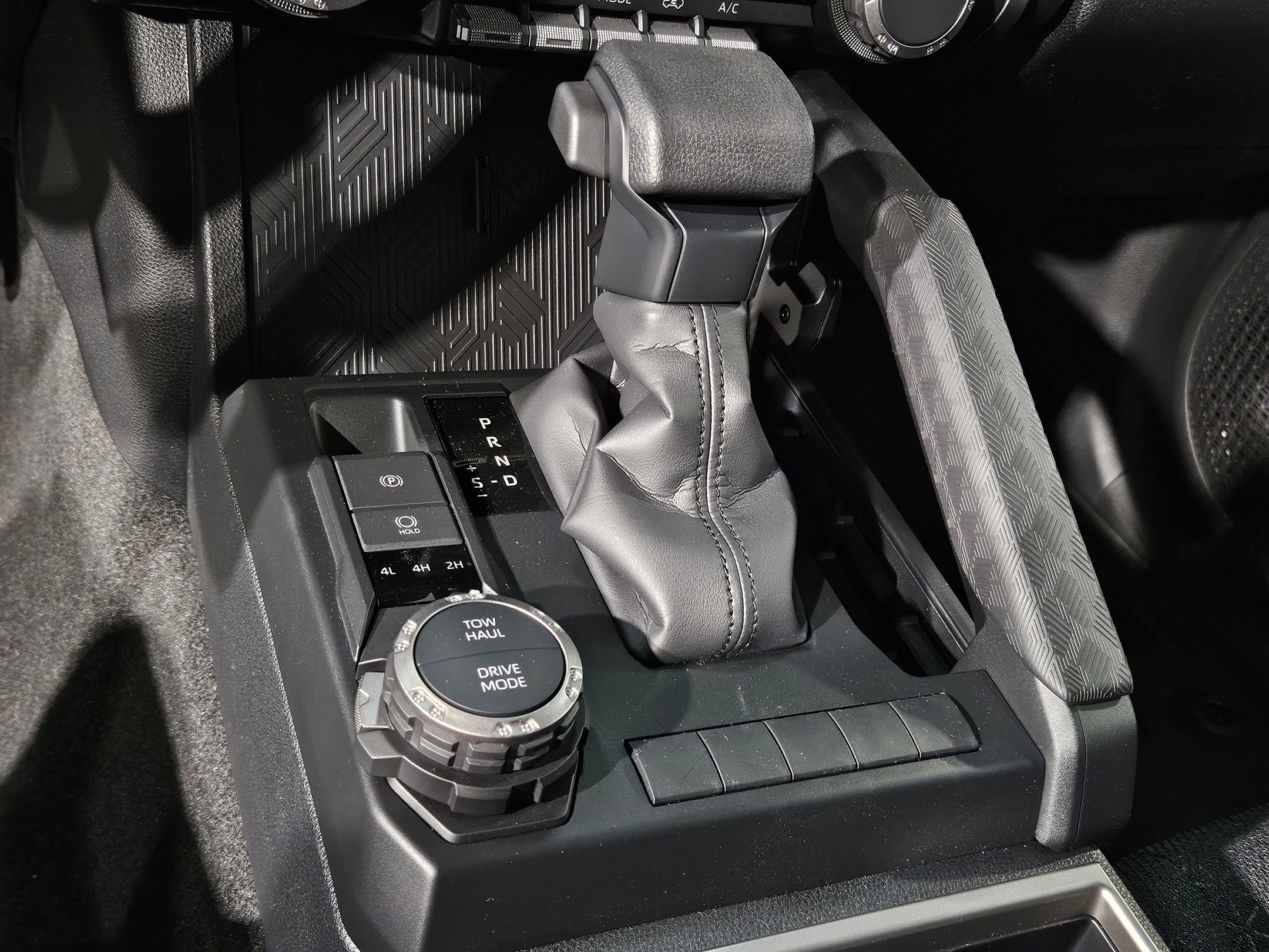 New 2026 Toyota 4Runner SR5 image 18