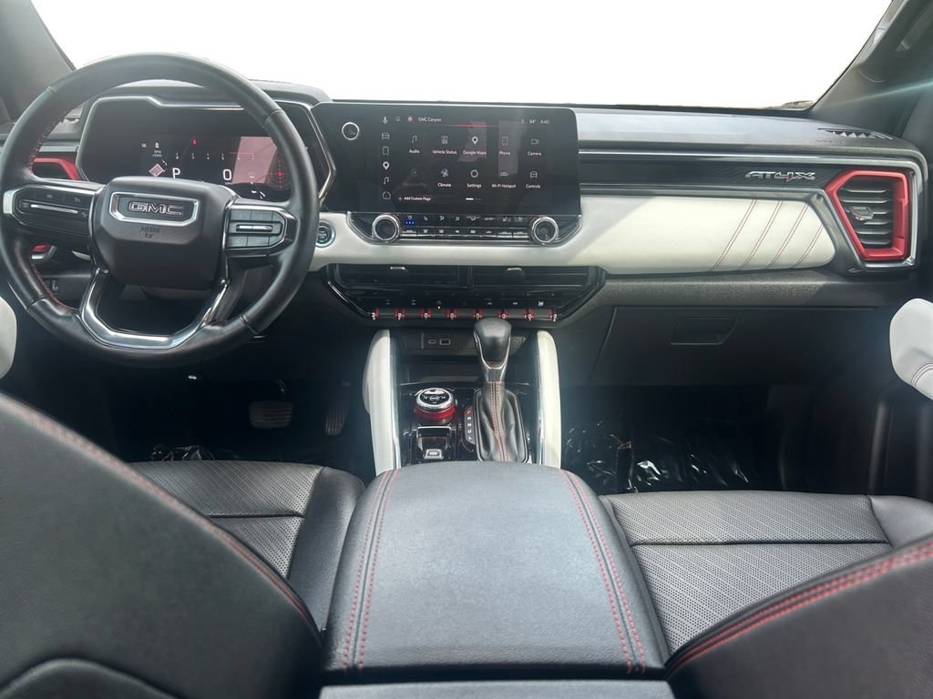 Used 2023 GMC Canyon AT4X AWD/4WD image 12
