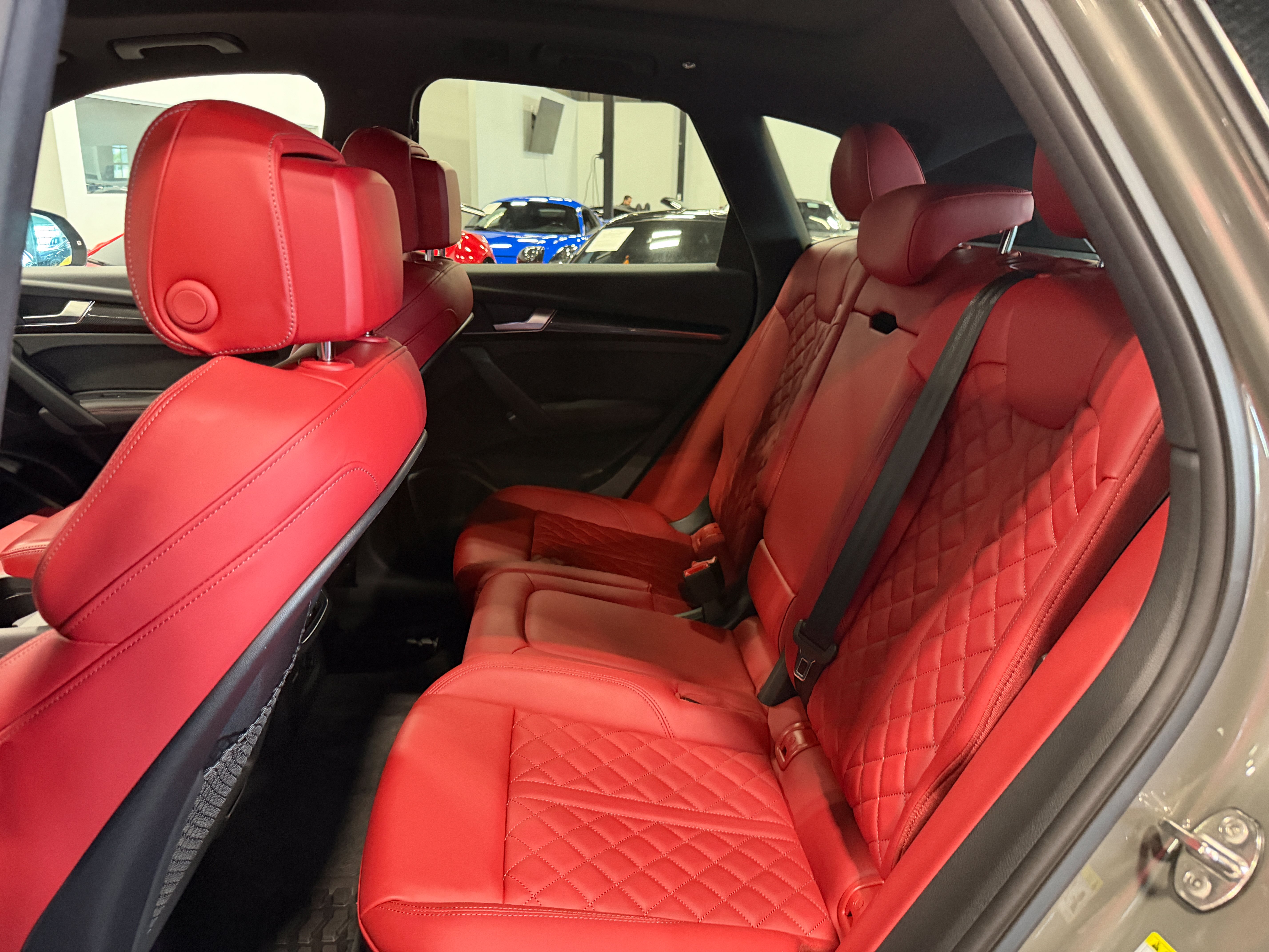 Used 2023 Audi SQ5 Premium Plus w/ Premium Plus Package AWD/4WD image 17