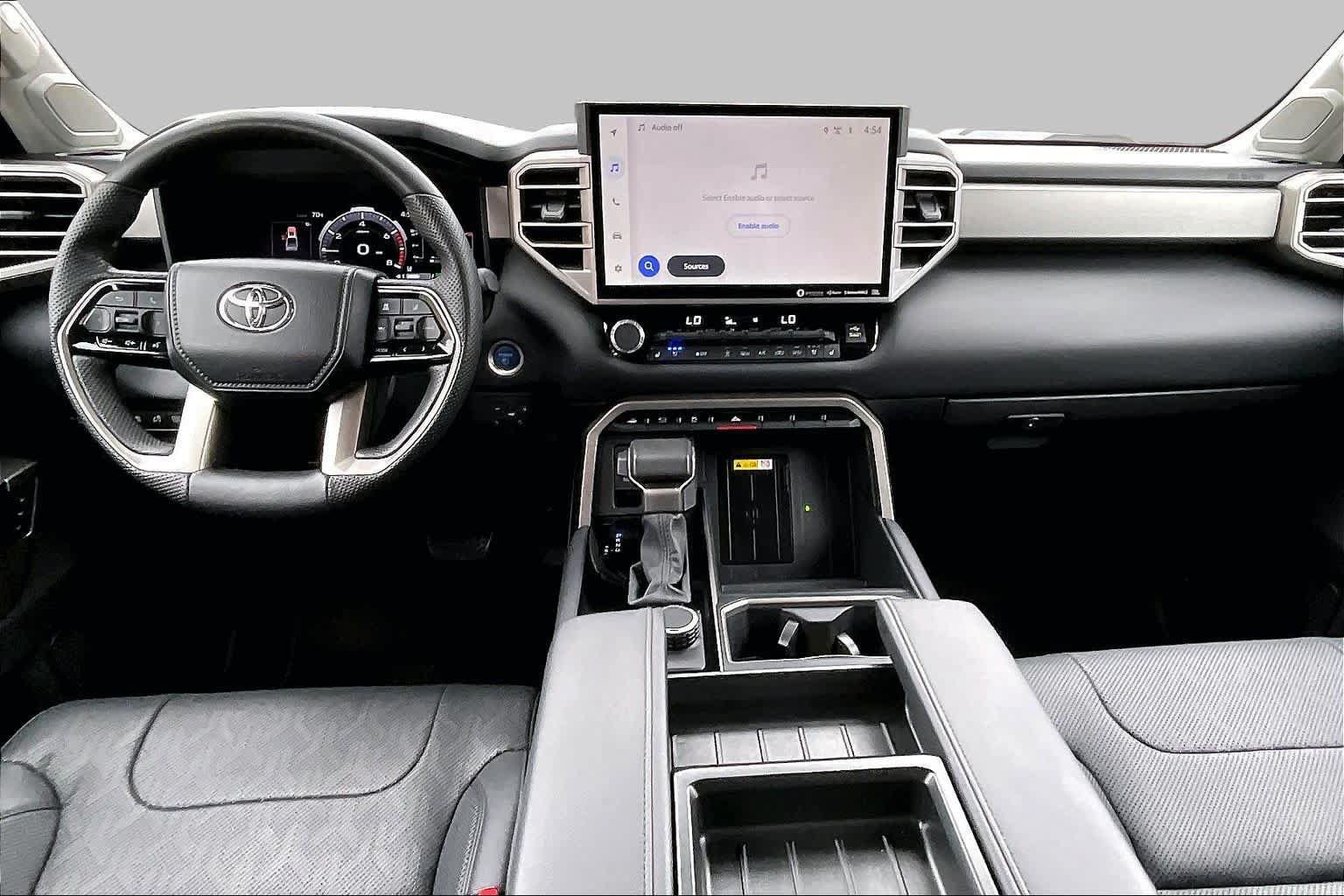 Used 2024 Toyota Tundra Limited AWD/4WD image 15
