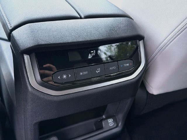Used 2026 Lexus TX 350 AWD w/ Technology Package image 21