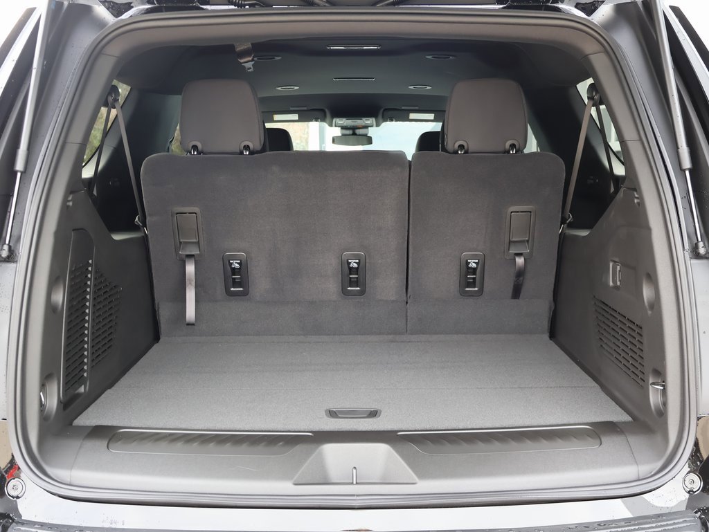 New 2026 Chevrolet Suburban LS image 31