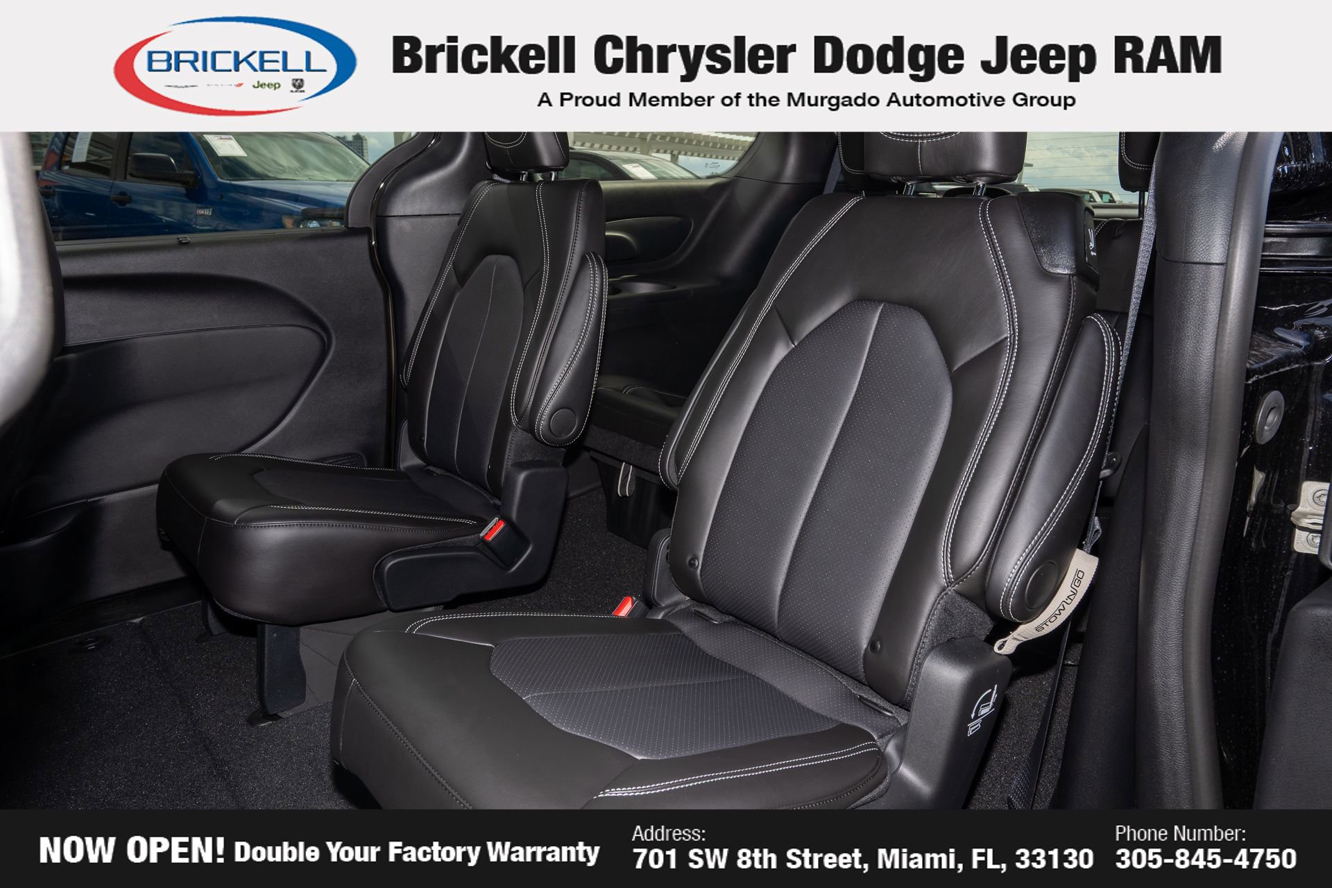 New 2026 Chrysler Pacifica Select image 18