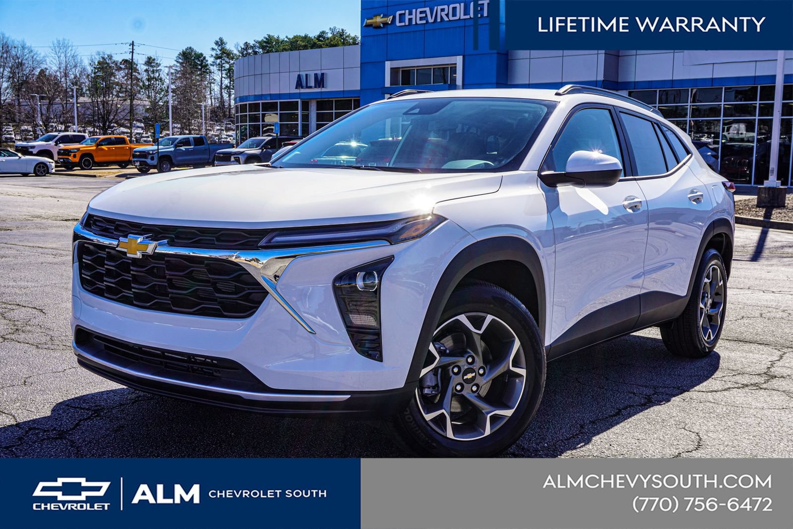 New 2025 Chevrolet Trax LT w/ Sunroof Package FWD image 3