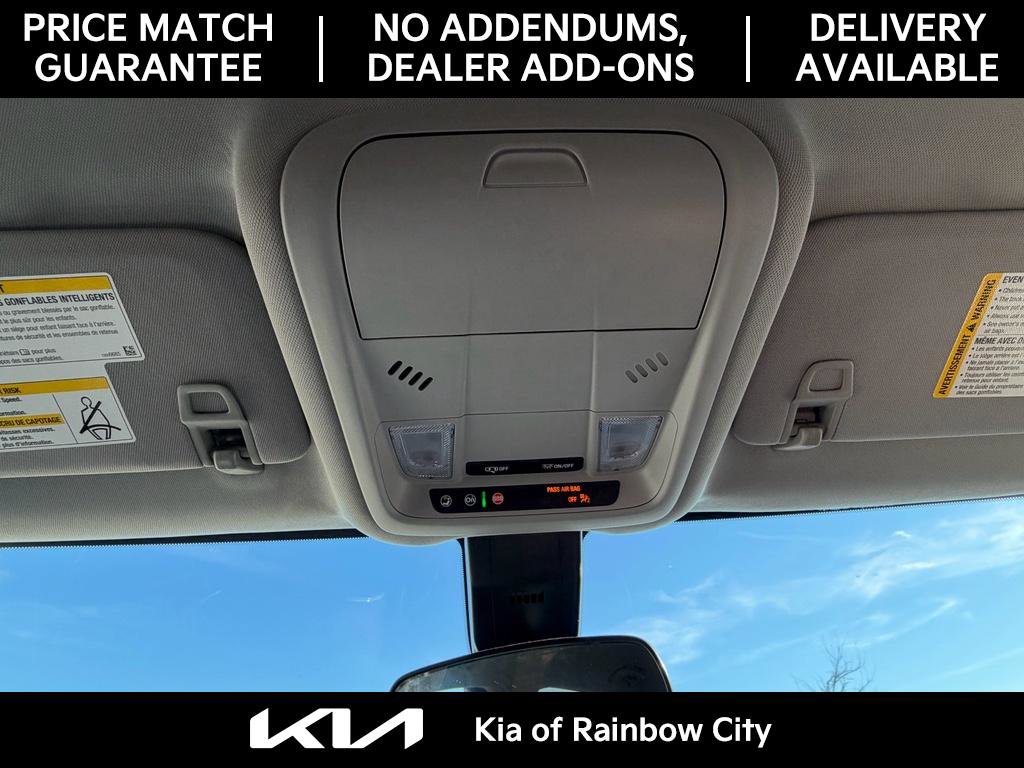 Used 2023 Chevrolet Equinox LT image 32