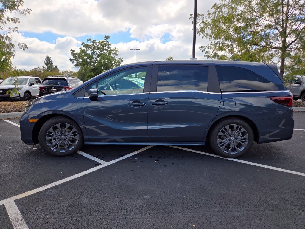 New 2027 Honda Odyssey Touring image 25