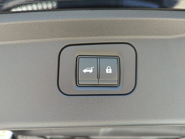 New 2026 Nissan Armada SL image 13